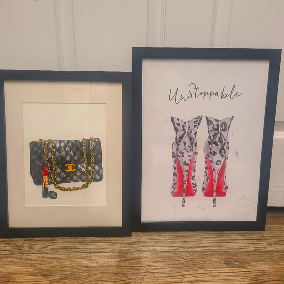 Two fashion / Chanel bag pictures - Picture 1 of 3